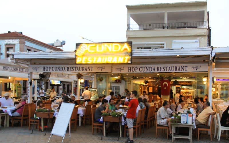 Hop-Cunda-Restoran